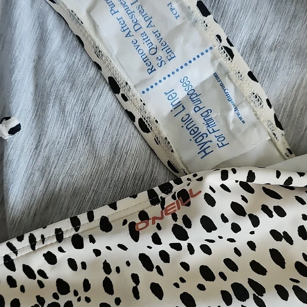 NWOT O'NEILL Dalmatian Print Bikini Bottoms Size 16 (Girls)
